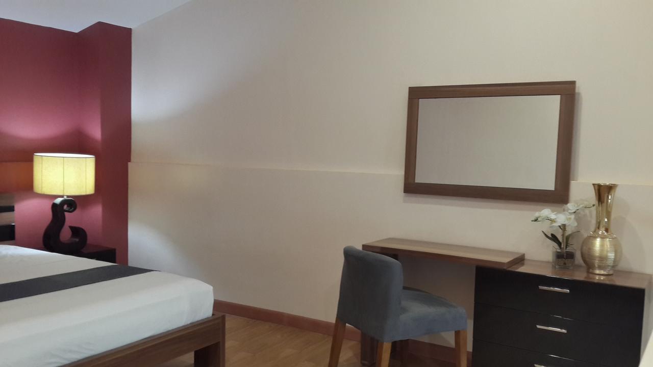 Ybc Grand Hotel Olongapo Dış mekan fotoğraf
