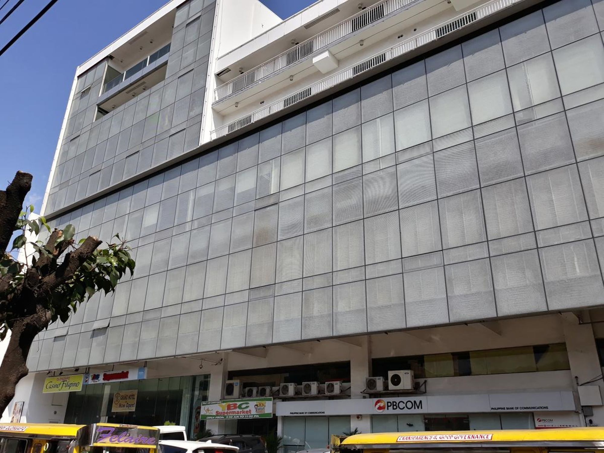 Ybc Grand Hotel Olongapo Dış mekan fotoğraf